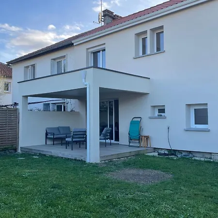 Pavillon Avec Jardin Hyper Calme En Centre *