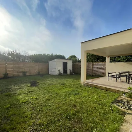 Pavillon Avec Jardin Hyper Calme En Centre *