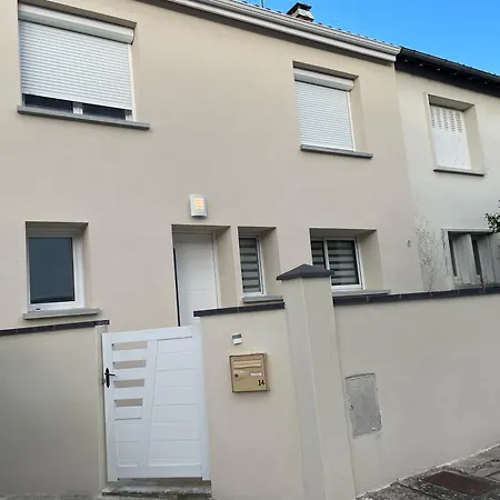 Pavillon Avec Jardin Hyper Calme En Centre